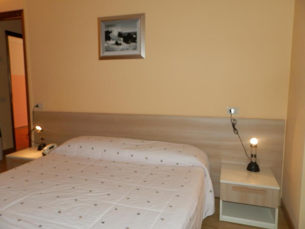 Hotel Motel Europa Domodossola Phòng bức ảnh