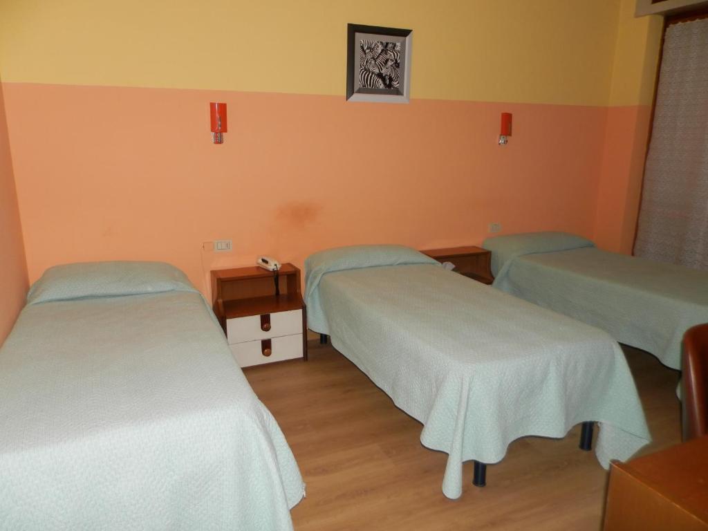 Hotel Motel Europa Domodossola Phòng bức ảnh