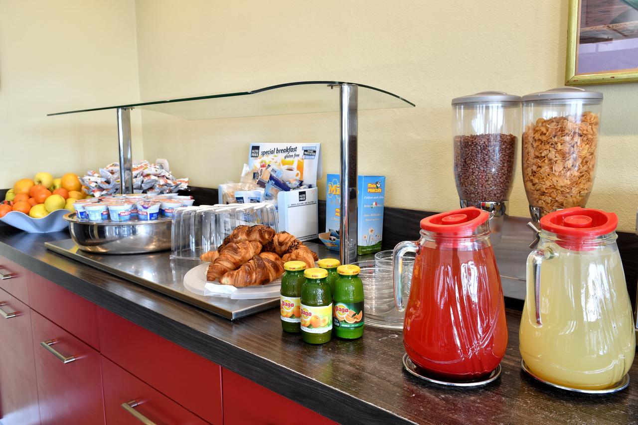 Hotel Motel Europa Domodossola Ngoại thất bức ảnh
