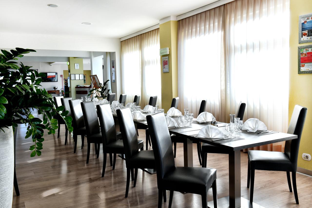 Hotel Motel Europa Domodossola Ngoại thất bức ảnh